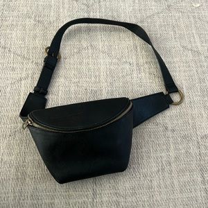 Universal Threads Belt Bag